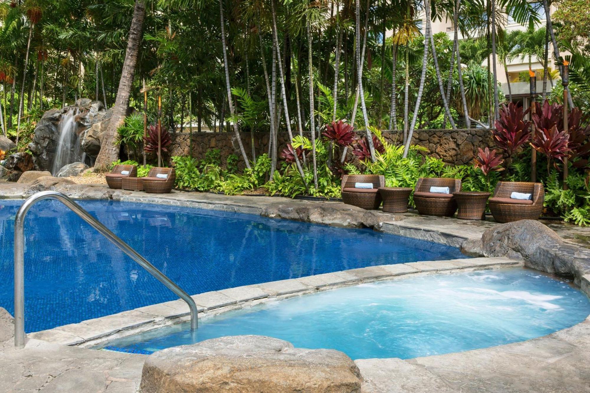 Courtyard By Marriott Waikiki Beach Honolulu Exteriör bild